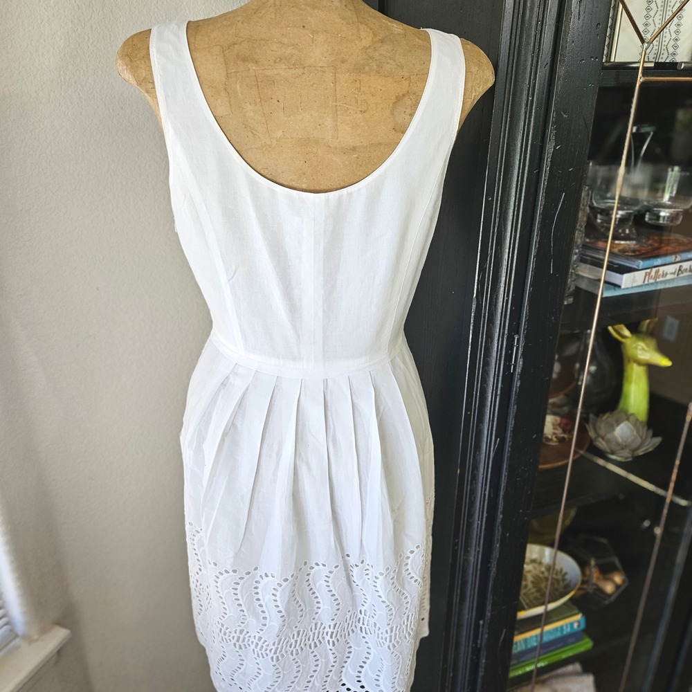 J.Crew White Eyelet Cotton Fit Flare Dress Sleeveless Pockets Size 2 - Picture 3 of 7